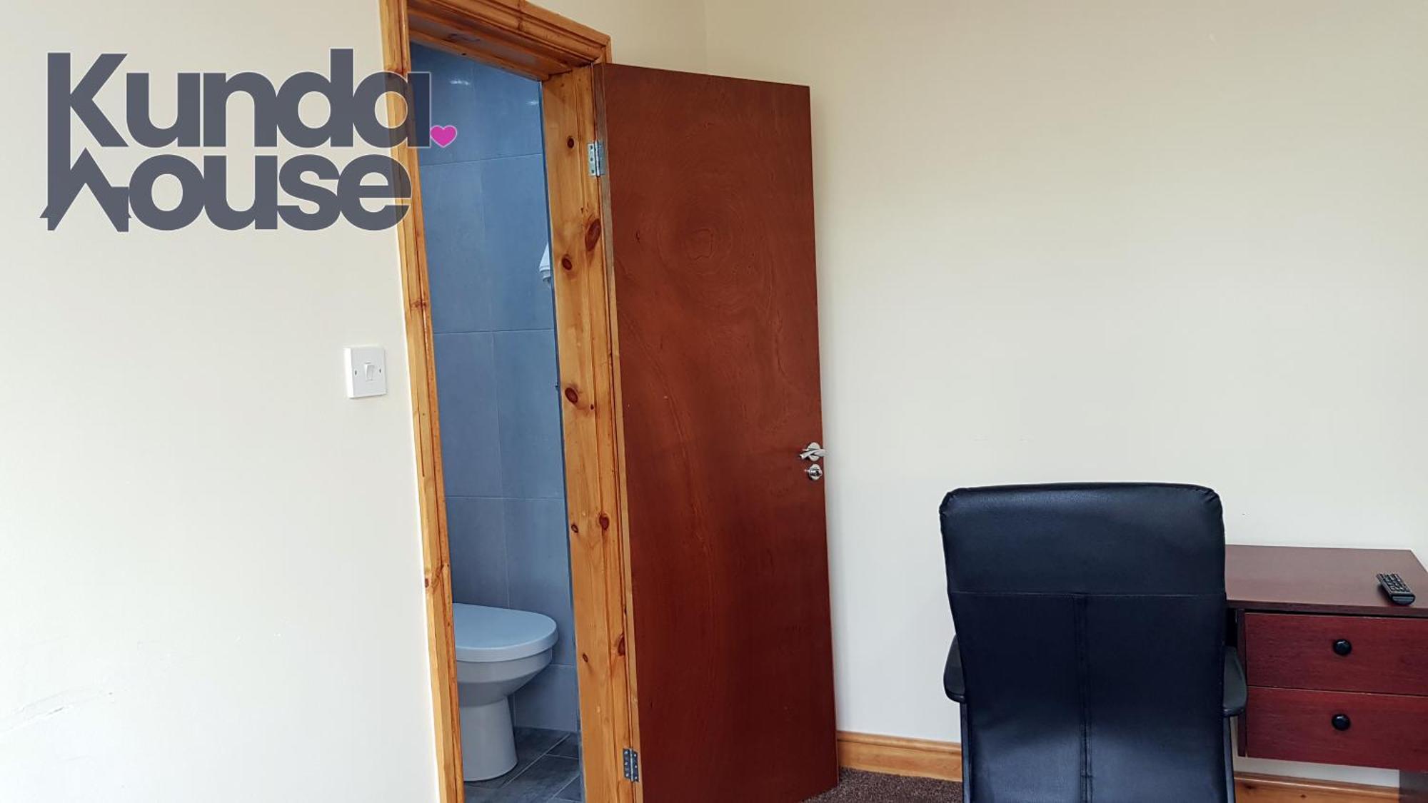 Kunda House Bournbrook Villa Birmingham Bagian luar foto