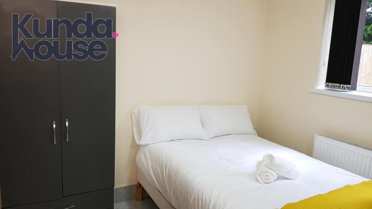 Kunda House Bournbrook Villa Birmingham Bagian luar foto